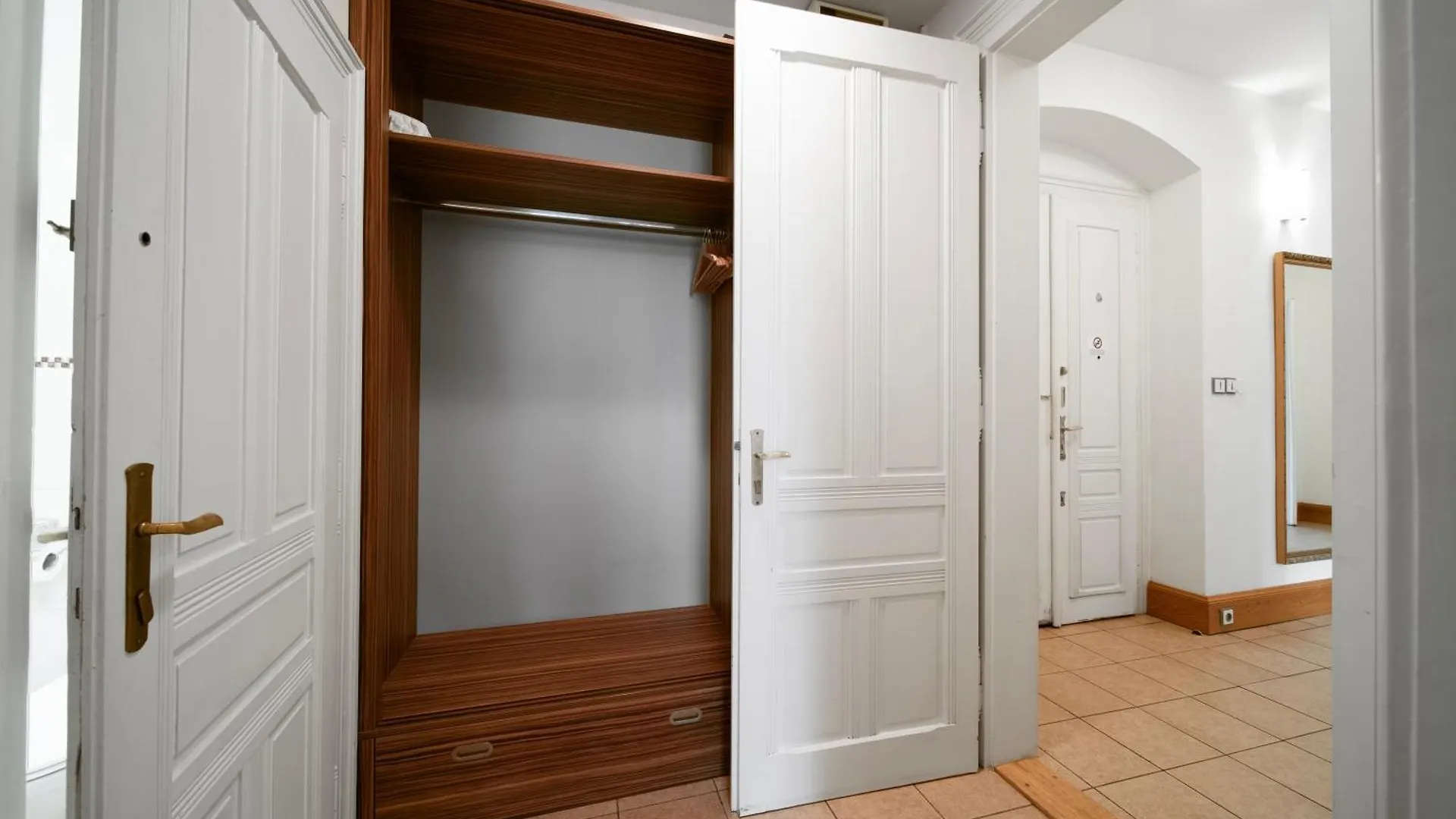 Heritage Haven Charming 3Br City Center Prague