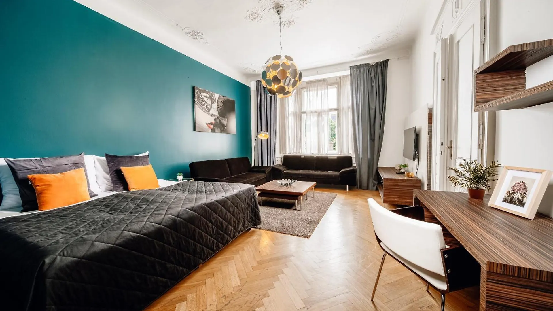 Apartment Heritage Haven Charming 3Br City Center Prague Czech Republic