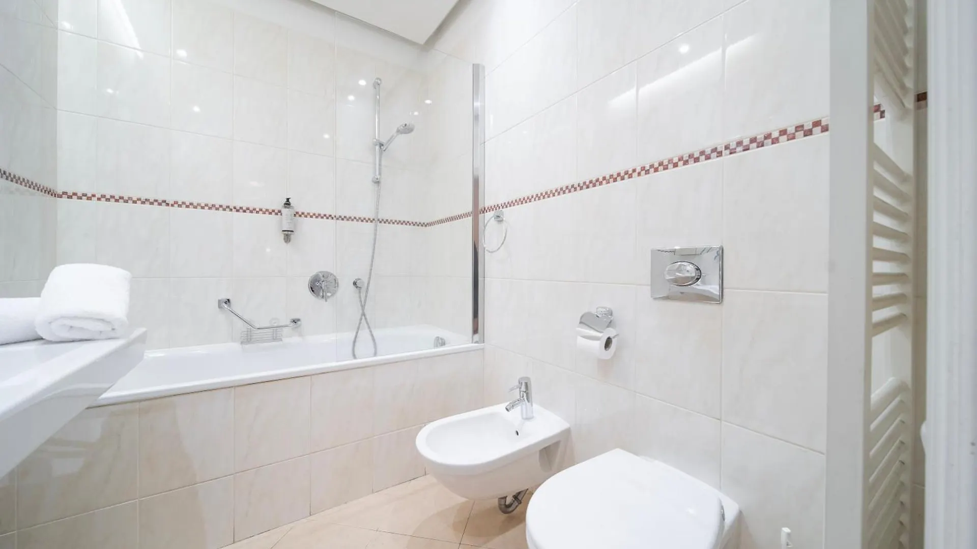 Heritage Haven Charming 3Br City Center Prague